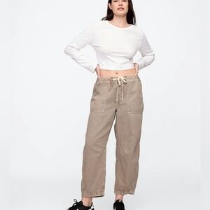 GAP Khaki Cotton Barrel Jean